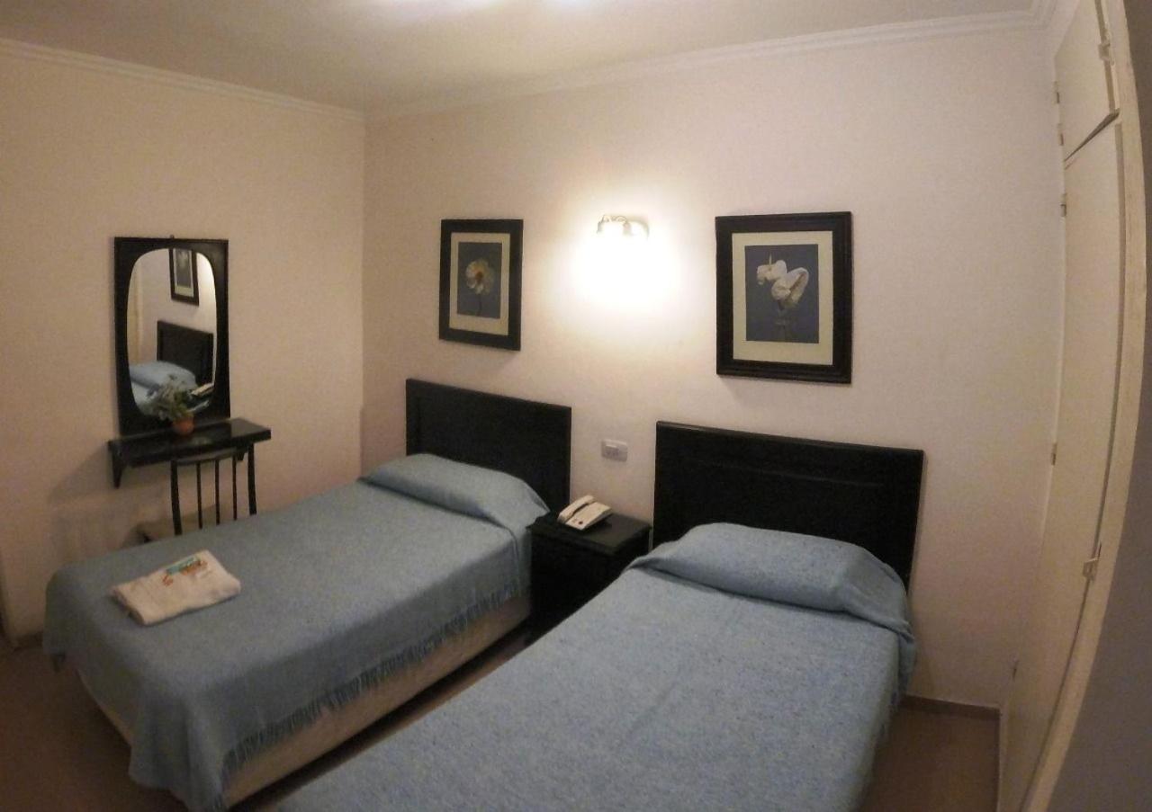 Nuevo Hotel Bristol Santiago del Estero Bagian luar foto